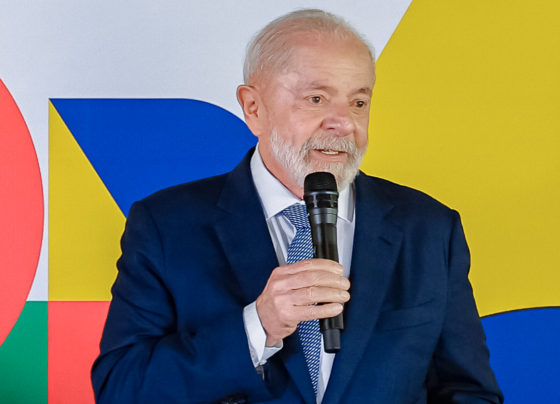 Lula em reunião com ministros