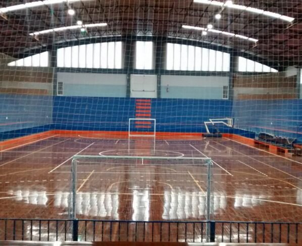 Ginásio poliesportivo onde homem morreu durante partida de futebol (Foto: Missão Salesiana Dom Bosco)