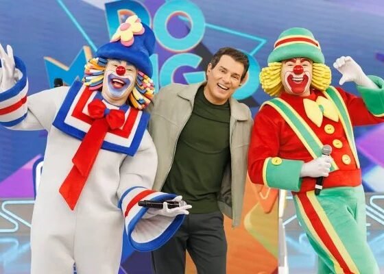 SBT se manifesta após cancelamento de programa com Patati Patatá - destaque galeria