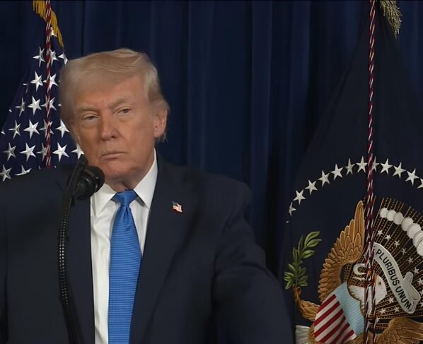 Donald Trump em coletiva de imprensa sobre ação militar na Venezuela