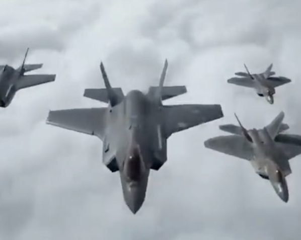 Vídeo foi postado por engenheiro chinês com legendas em persa