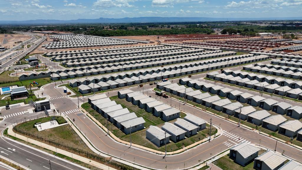 Moradias fornecidas pelo governo no Pacaembu em Cuiabá