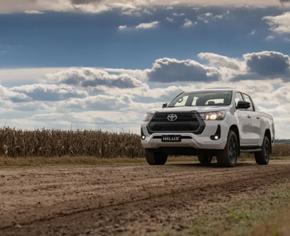 kampai toyota hilux 2