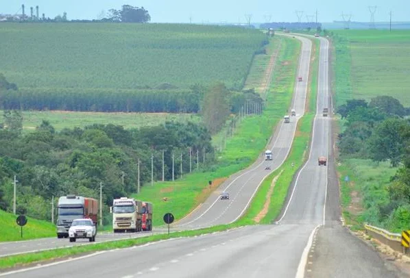 PRF inicia operação com restrição de tráfego nas rodovias federais de Mato Grosso no feriado do Dia do Trabalho1