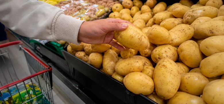 Batata segue inflando preço da cesta básica em Cuiabá, que quebra mais um recorde