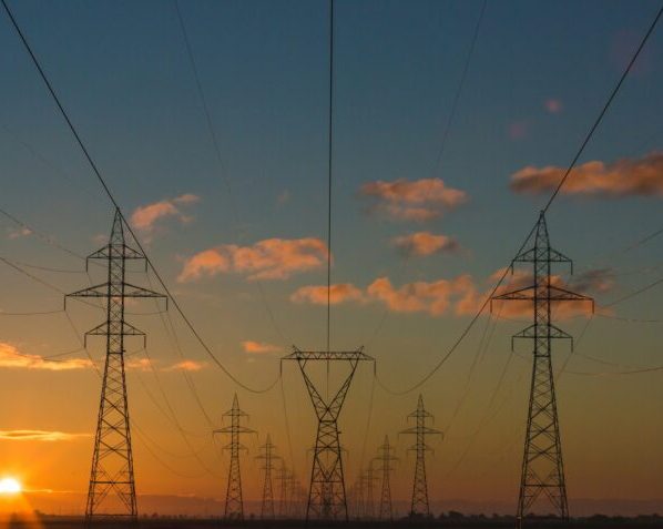 Rede de energia elétrica