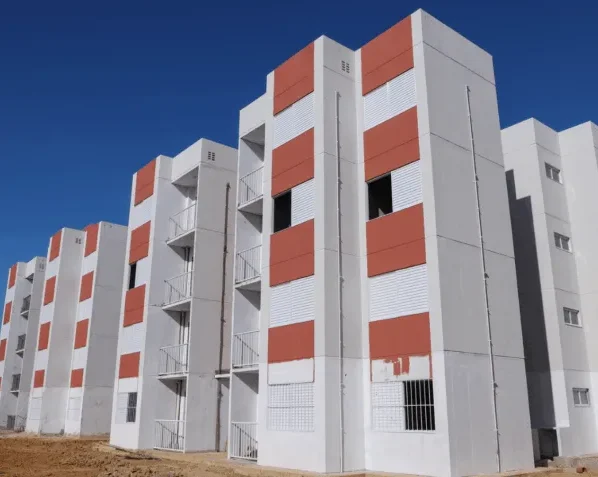 Segundo a associação, o aumento dos custos poderá dificultar o acesso à moradia para famílias de baixa renda e ampliar o déficit habitacional